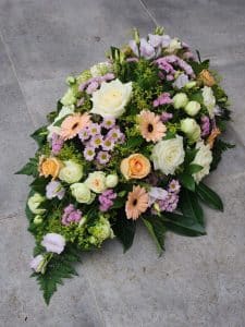 Raquette de fleur pour obsèques